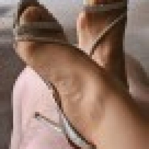 Galeriebild 9 von Domina-Bizarrlady Camellia