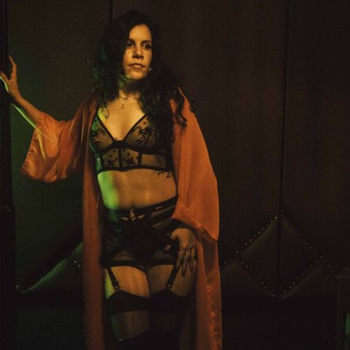 Galeriebild 4 von Herrin 16 Psyche