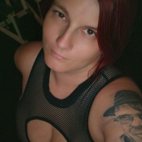 Galeriebild 15 von Ella Bizarr